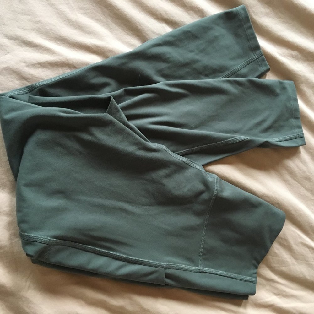 Girlfriend Collective High-Rise Pocket Legging